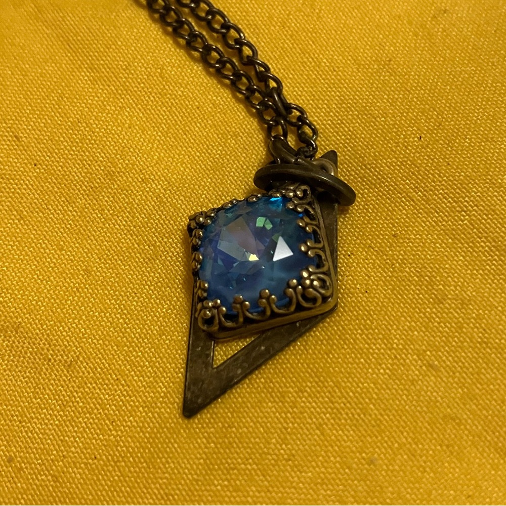Star Trek beyond necklace
